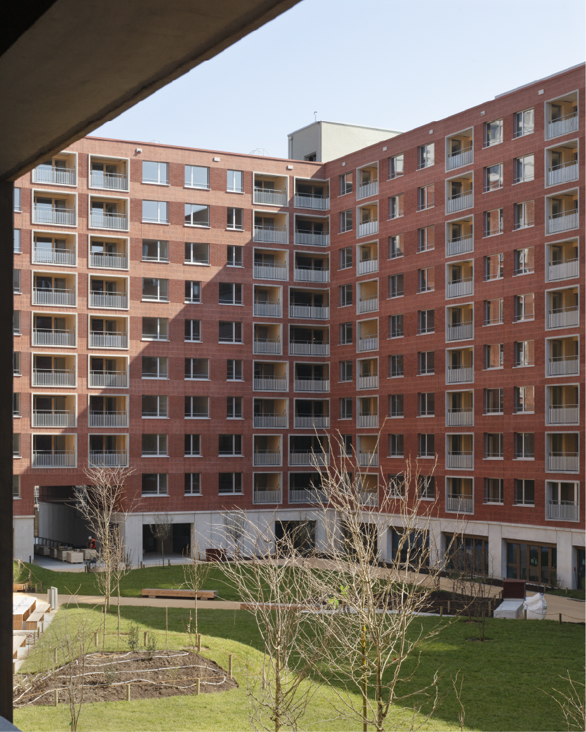 Immeuble plurifonctionnel